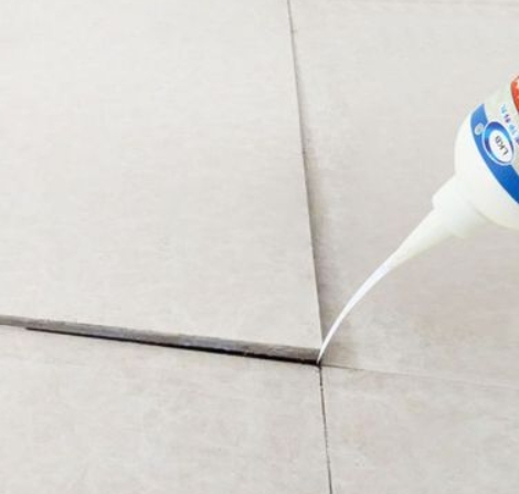 红花岗瓷砖空鼓维修公司分享卫生间瓷砖脱落的原因可能有以下几点